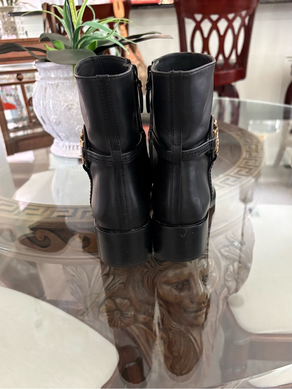 🖤🖤TORY BURCH MILLER 45mm BLACK CALF LEATHER ANKLE BOOTS!🖤🖤STYLE # 61151 - Picture 4 of 8